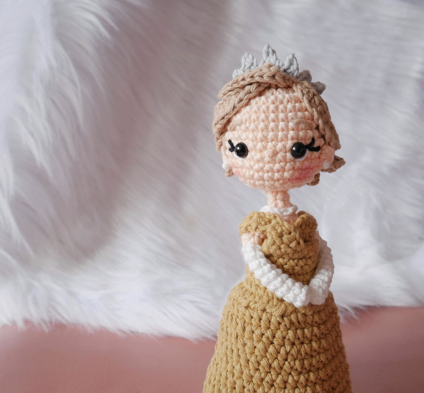 Mia Thermopolis Renaldi + Clarisse Renaldi – The Princess Diaries Crochet Pattern (PDF)