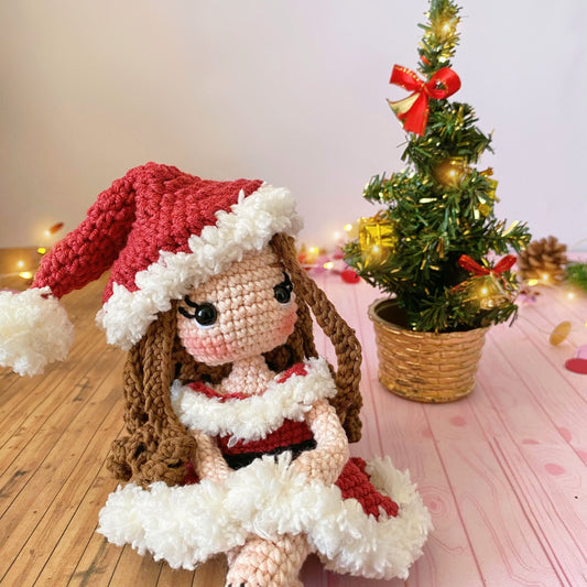 Gina en Navidad Patrón Amigurumi (PDF) Muñeca Crochet