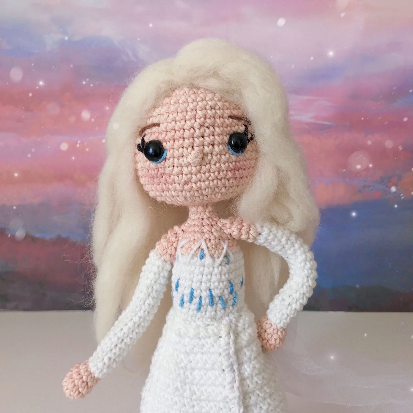 Elsa Amigurumi Pattern (PDF) - Frozen