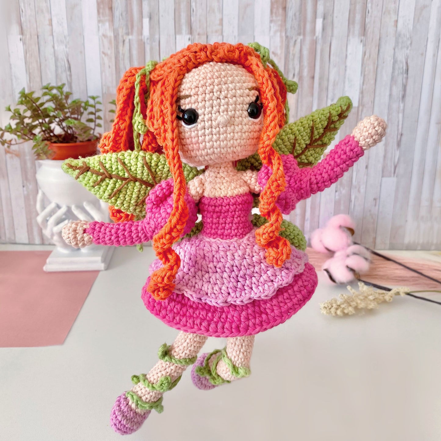 Patrón Amigurumi Hespéride, la ninfa de las flores (PDF)