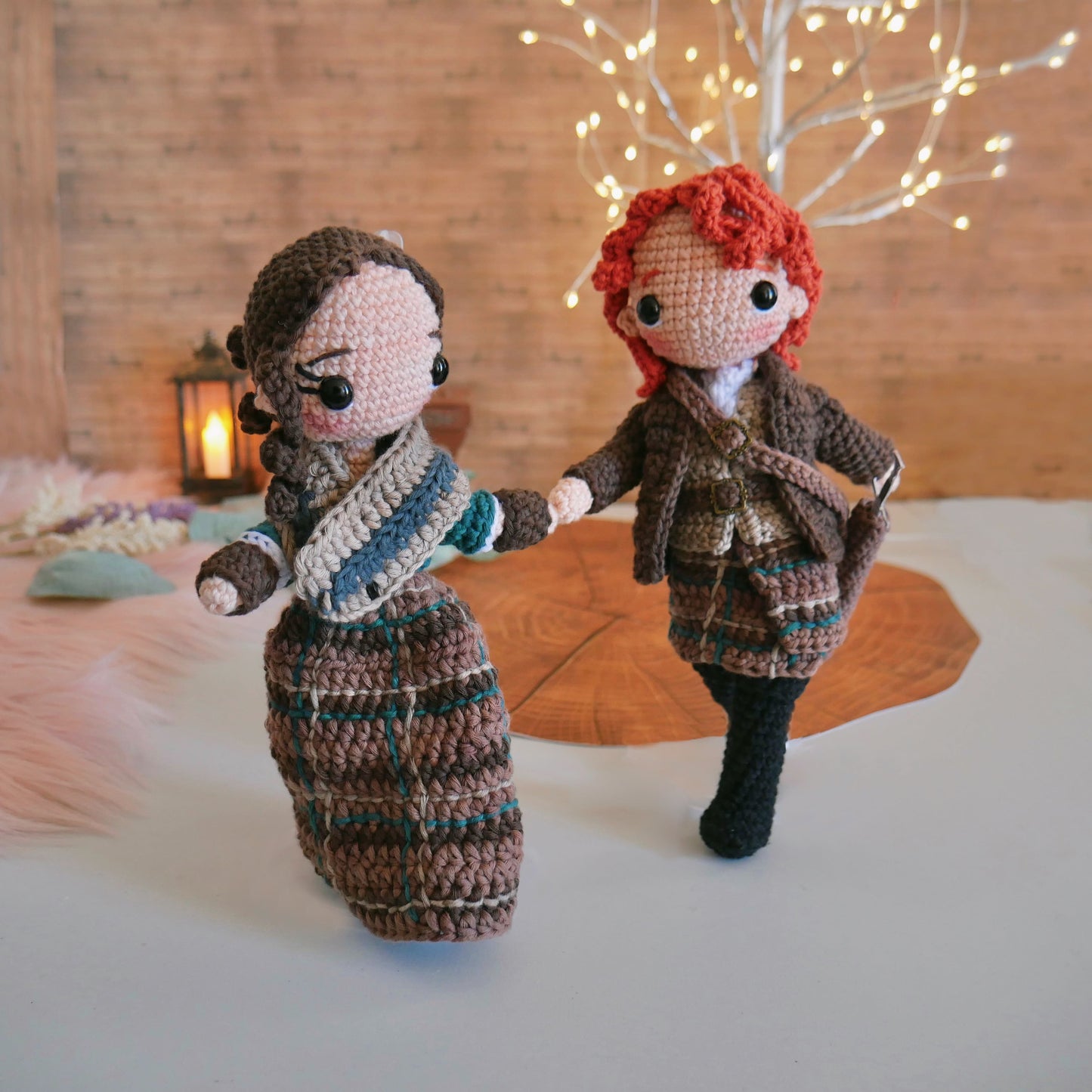 Crochet Pattern – Claire & Jamie Fraser (PDF) | Outlander