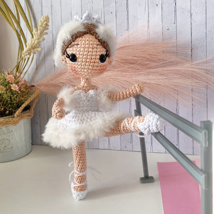 Amigurumi Pattern: Odette and Odile from Swan Lake (PDF)